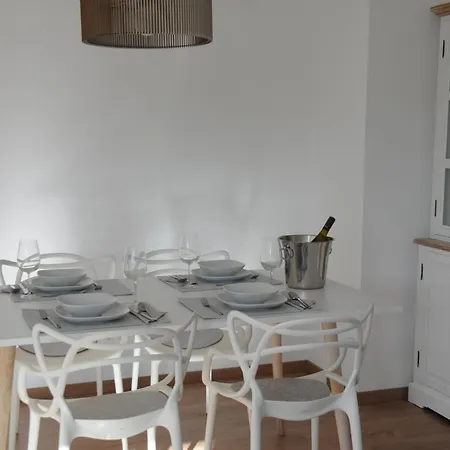 Relax Apartment Mit Garten - Lifestyle Am Bodensee, Fahrraeder & Parkplatz Inklusive Bregenz Exterior photo